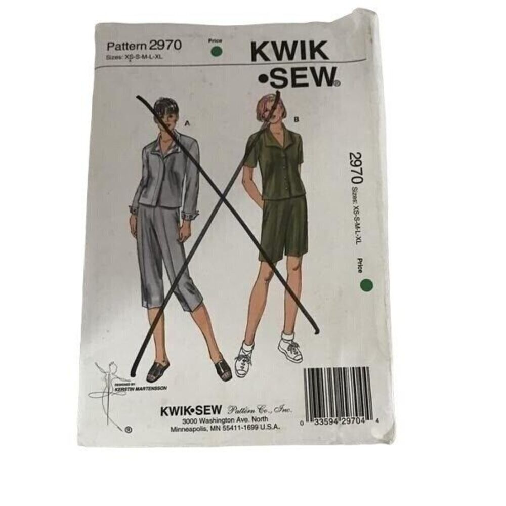#2970 Kwik Sew womens short sleeve top and shorts sewing pattern XS-XL